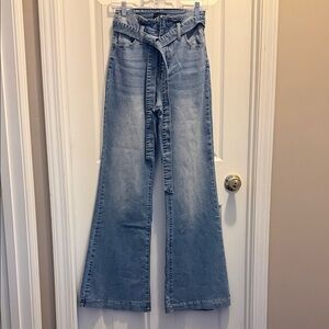 Vici Paperbag High Rise Flare Jeans, Medium, Like new